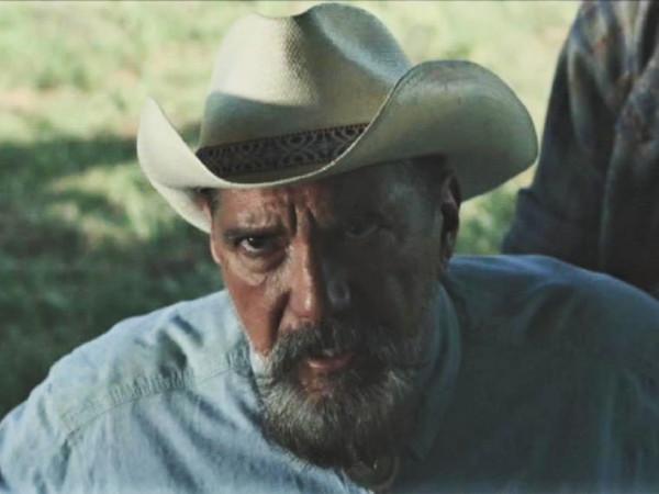 90 футов от дома