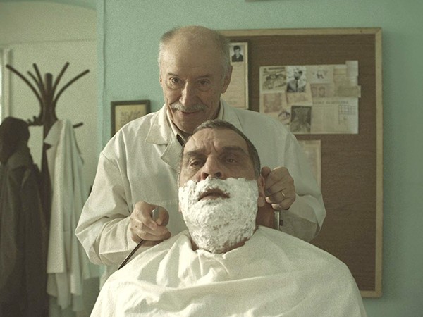 Побритый наполовину