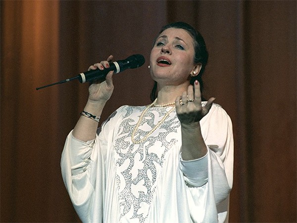 Валентина Толкунова. Соломенная вдова