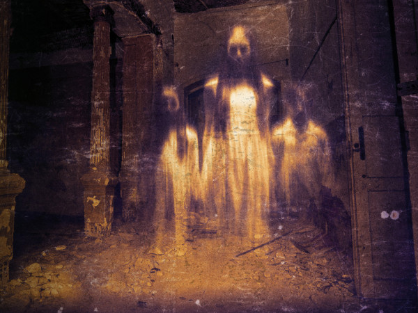 Призраки (2)