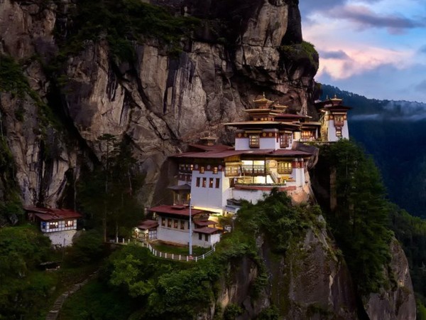 Затерянная в Азии