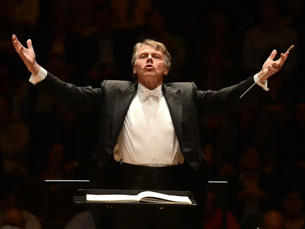 Новогодний концерт Венского филармонического оркестра. Дирижер Марис Янсонс