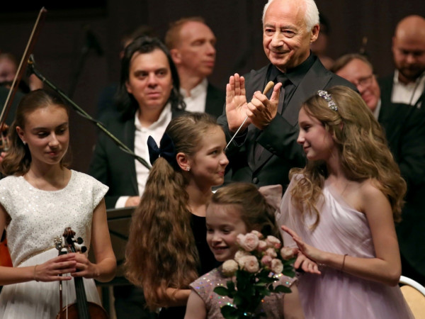 Концерт-открытие XXII Международного фестиваля Москва встречает друзей