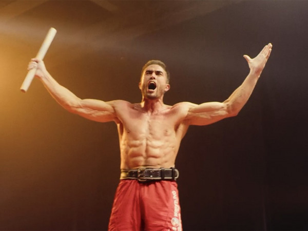 Джулур: Мас-рестлинг