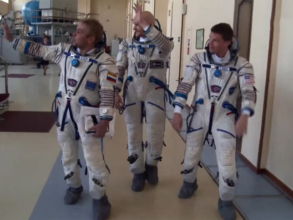 Нулевая гравитация. Миссия в космосе (2)