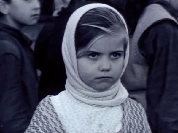 Присвоить звание героя