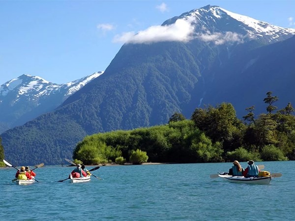 Две галактики. Восхитительная Гренландия