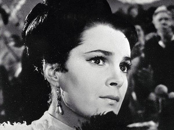 Элина Быстрицкая. Свою жизнь я придумала сама