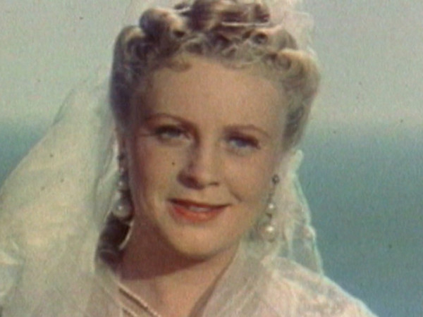 Алла Ларионова. Алла на шее