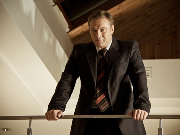 Улыбнись, когда плачут звезды (2)