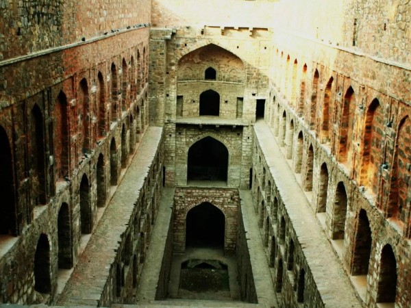 Аграсен Ки Баоли, Индия