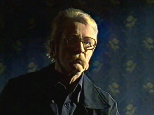 Окно во двор