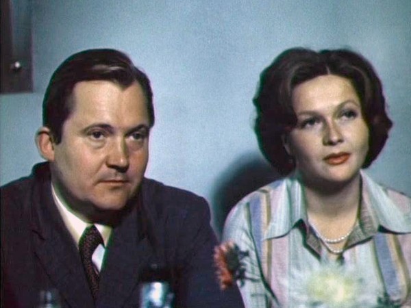 Уходя — уходи