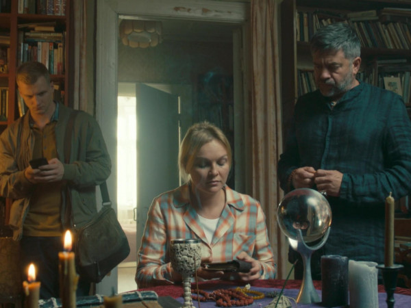 Детективы Анны Малышевой 13. Чёрная месса (2)