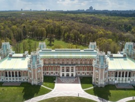 Фестиваль Российского национального оркестра в Музее-заповеднике Царицыно. Лина Вартанова, Ольга Томилова, Всеволод Гузов. Дирижер Валентин Урюпин