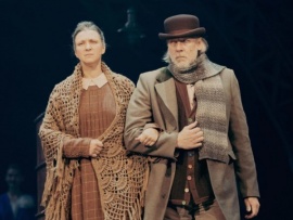 Телеверсия спектакля Последний поезд в постановке Московского государственного театра Ленком Марка Захарова