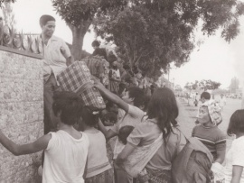 Пномпень 1975: посольство в осаде