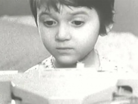 Девочка и вещи