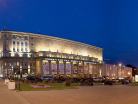 День героев Отечества. Мировая премьера. Валерий Воронов Реквием Незабытых. Дирижер Юрий Башмет. Трансляция из Концертного зала им. П.И. Чайковского