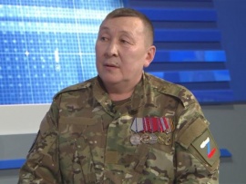 Свои герои (2)