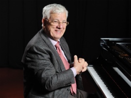 Раймонд Паулс. Сыграй, маэстро, жизнь свою...