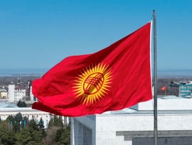 Кыргызстан. Прыжок барса