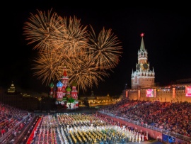 Спасская башня. Фестиваль военных оркестров на Красной Площади. Прямая трансляция (2)