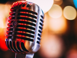 Пока часы 12 бьют