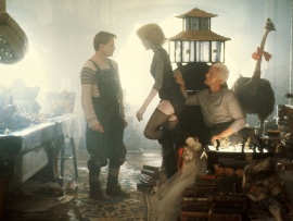 Бегущий по лезвию (5)