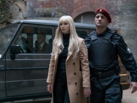 Красный воробей