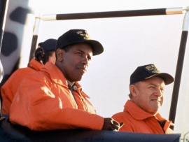 Багровый прилив