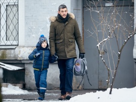 Бумажный самолетик (2)