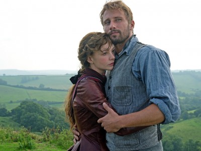 Вдали от обезумевшей толпы