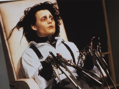 Эдвард руки-ножницы