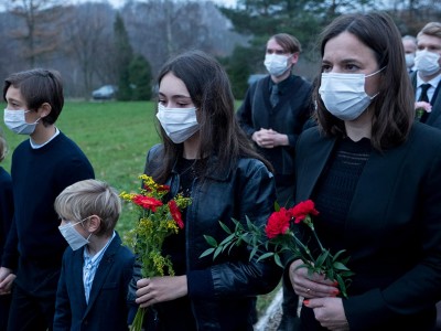 Слёборн: Эпидемия на острове