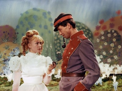 Старая, старая сказка