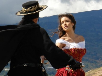 Зорро: Шпага и роза