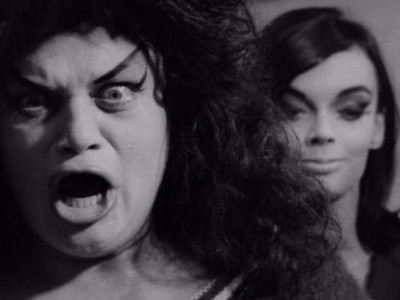 Восемь с половиной (4)