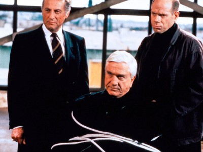 Голый пистолет 2 1/2: Запах страха