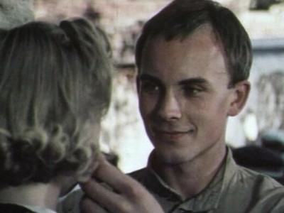 Наградить (посмертно) (5)