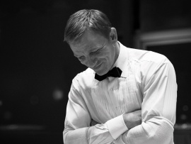 Быть Джеймсом Бондом