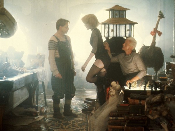 Бегущий по лезвию (5)