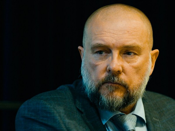 Условный мент (3)