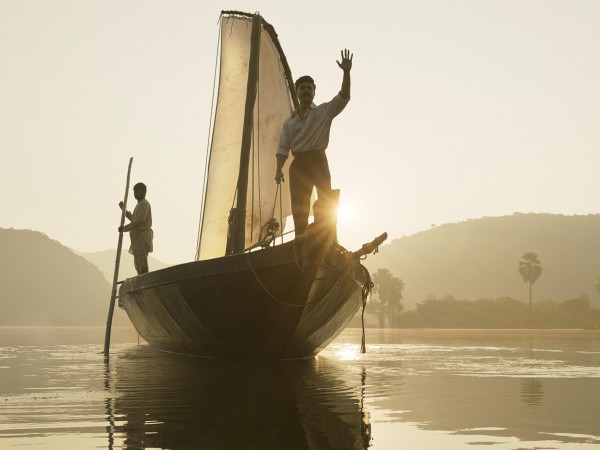 RRR: Рядом ревёт революция (3)