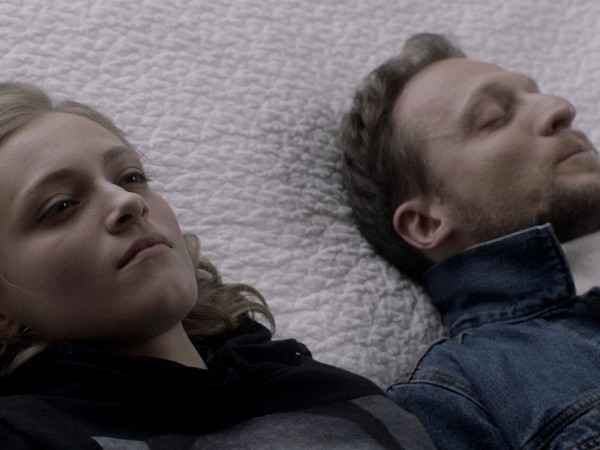 Слоны могут играть в футбол (6)