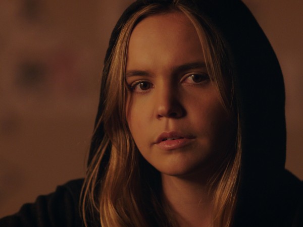 Клаустрофобы: Квест с того света (6)