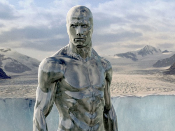 Фантастическая четверка: Вторжение Серебряного серфера (6)