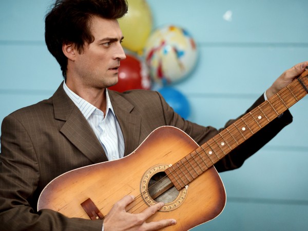 Совсем чужие (4)