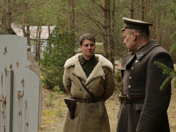 Ни шагу назад! (2)