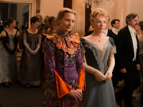 Алиса в Зазеркалье (3)